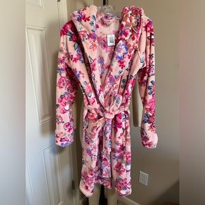 NWT Vera Bradley Plush Fleece Robe Small/Medium Pretty Posies Pink